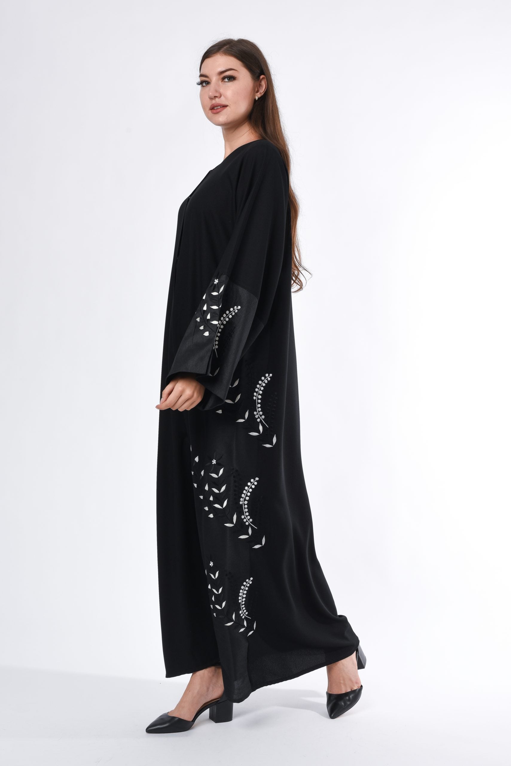 MOiSTREET Black Abaya with Leaves Embroidery