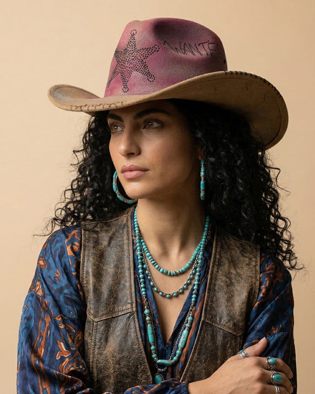 By Carmenzo Sherif wanted hat in pink