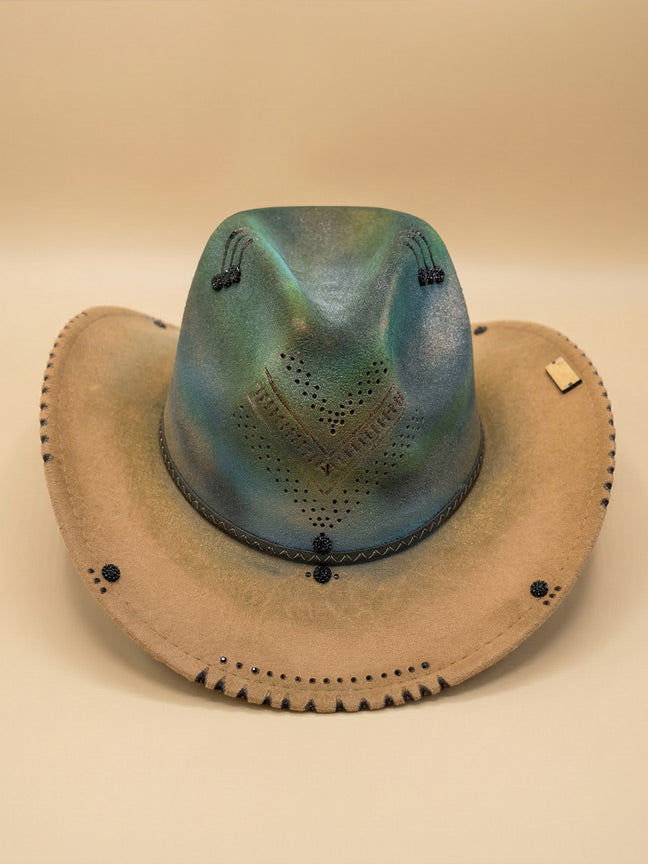 By Carmenzo green lover unisex hat