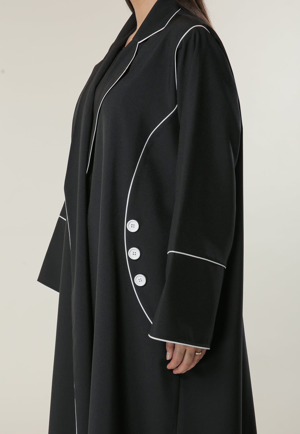 MOiSTREET Black Abaya with white Pipin and Buttons detailing