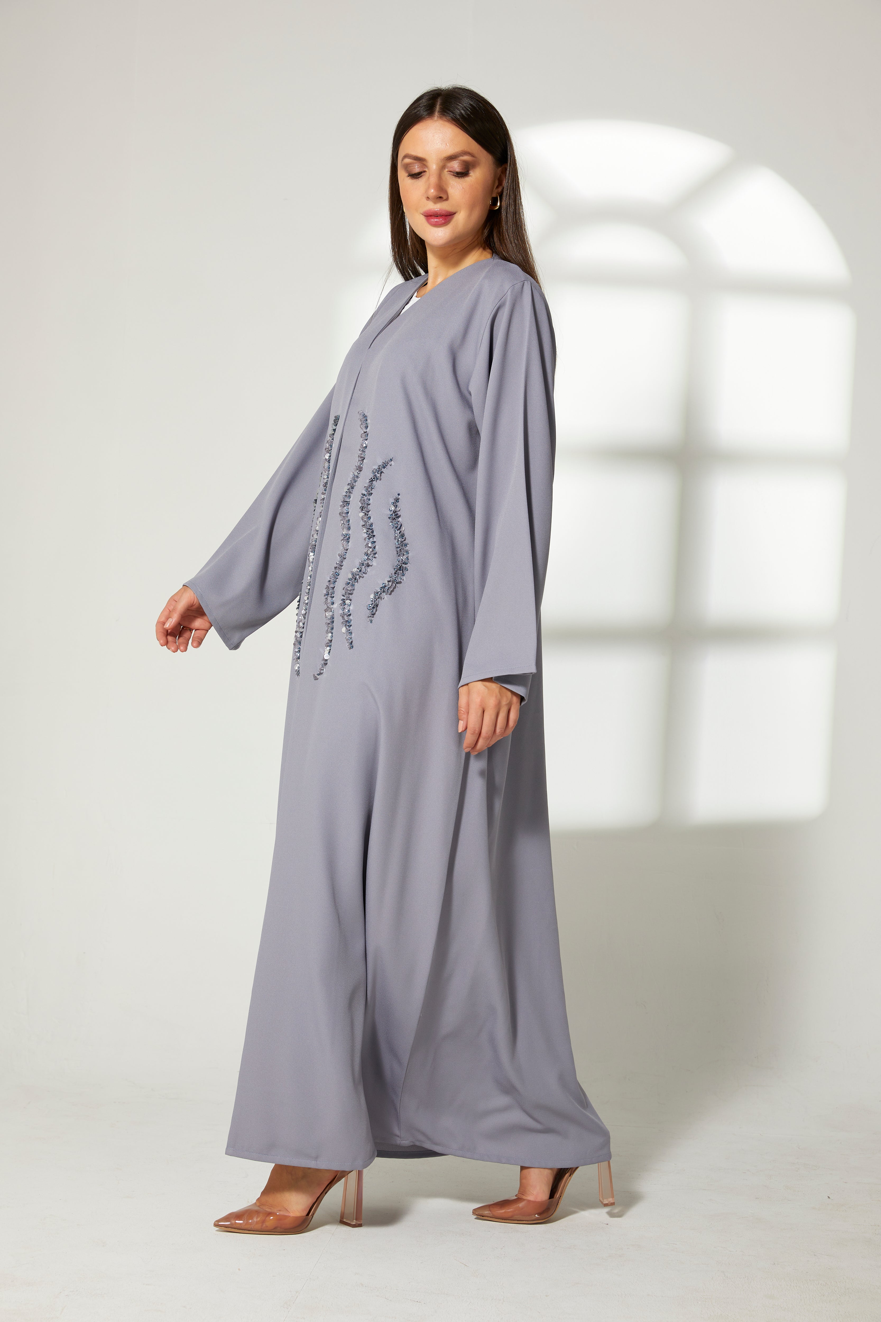 MOiSTREET Grey Korean Crepe Embroidery Abaya