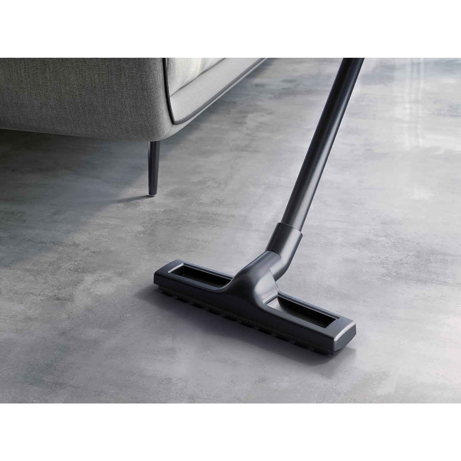 Electrolux CompactGo Canister Vacuum Cleaner, Z1220