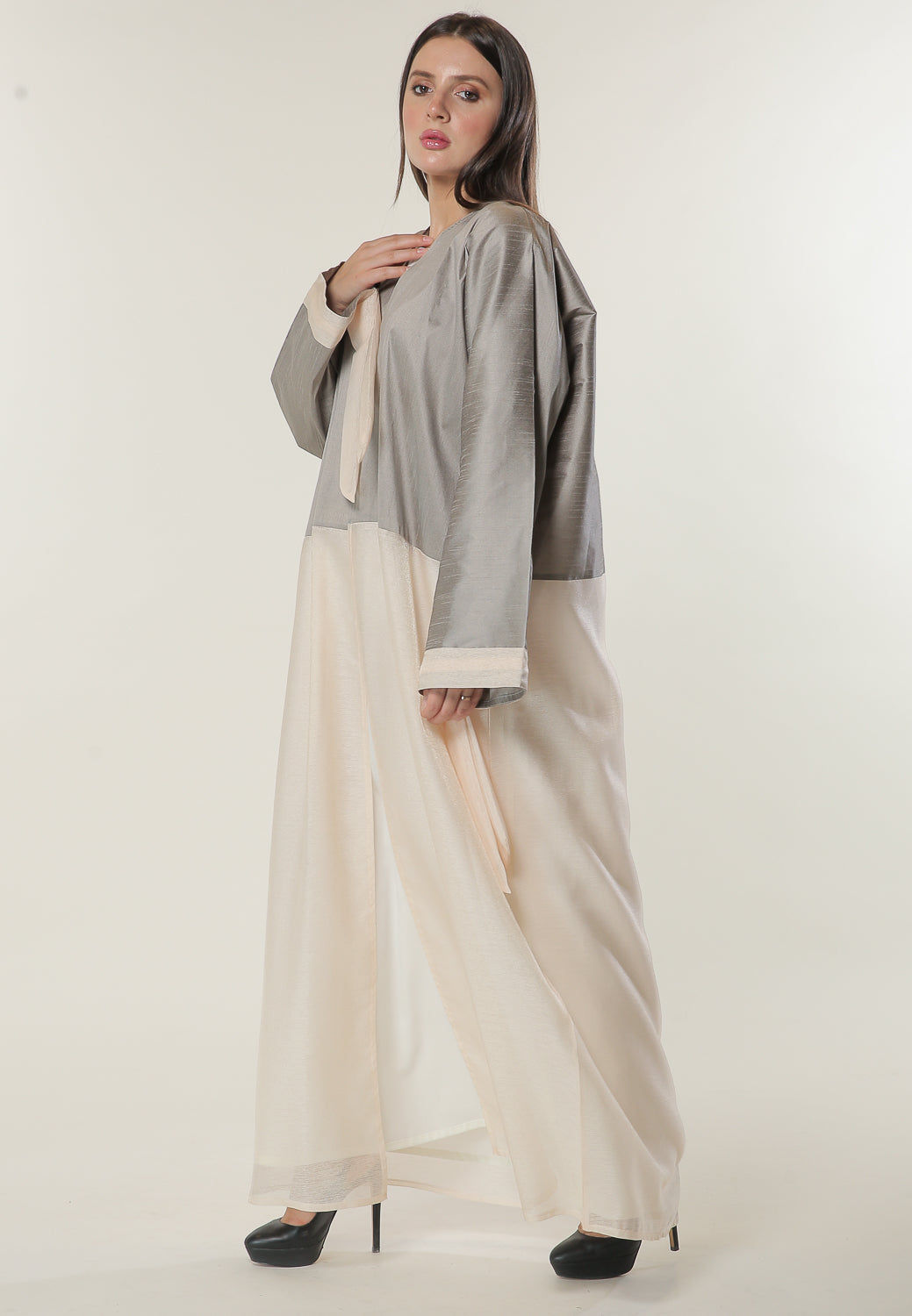MOiSTREET Colorblock Abaya
