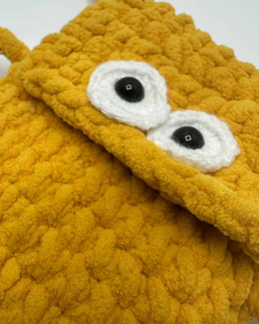Hartouka Little Monster Crochet Bag