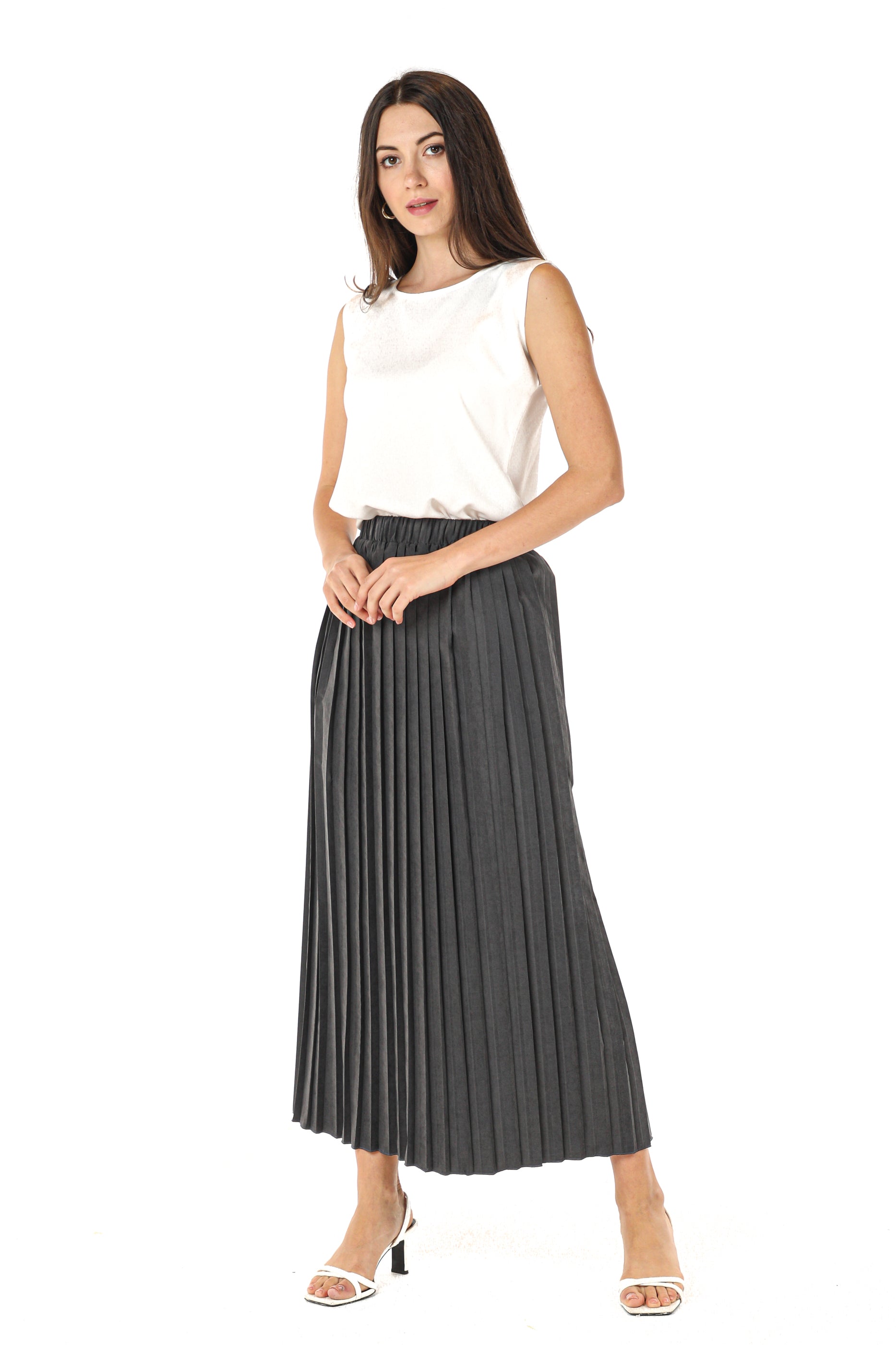 MOiSTREET Black Shamua Pleated Skirt
