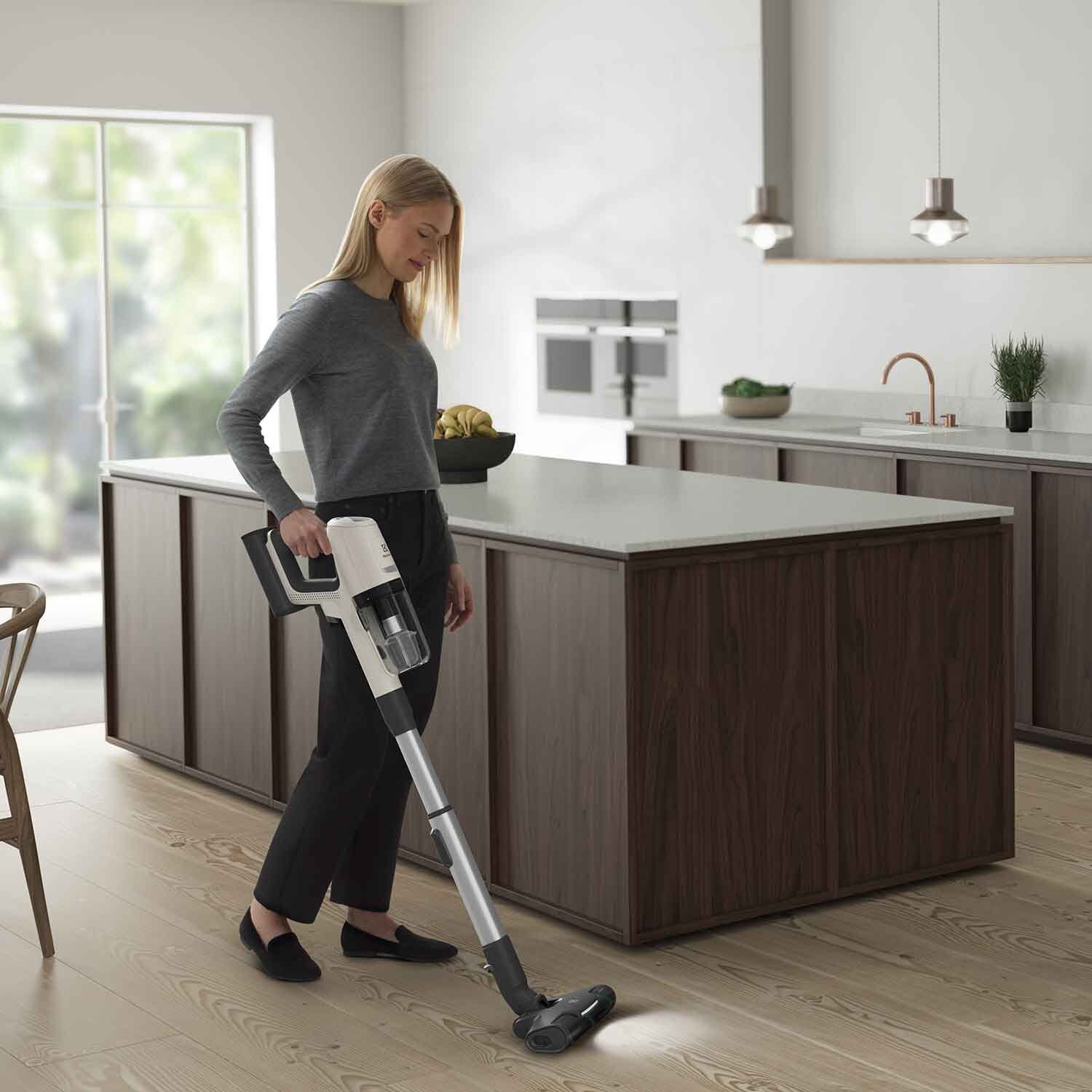 Electrolux UltimateHome 900 Cordless Vacuum Cleaner 150W, EFP91814