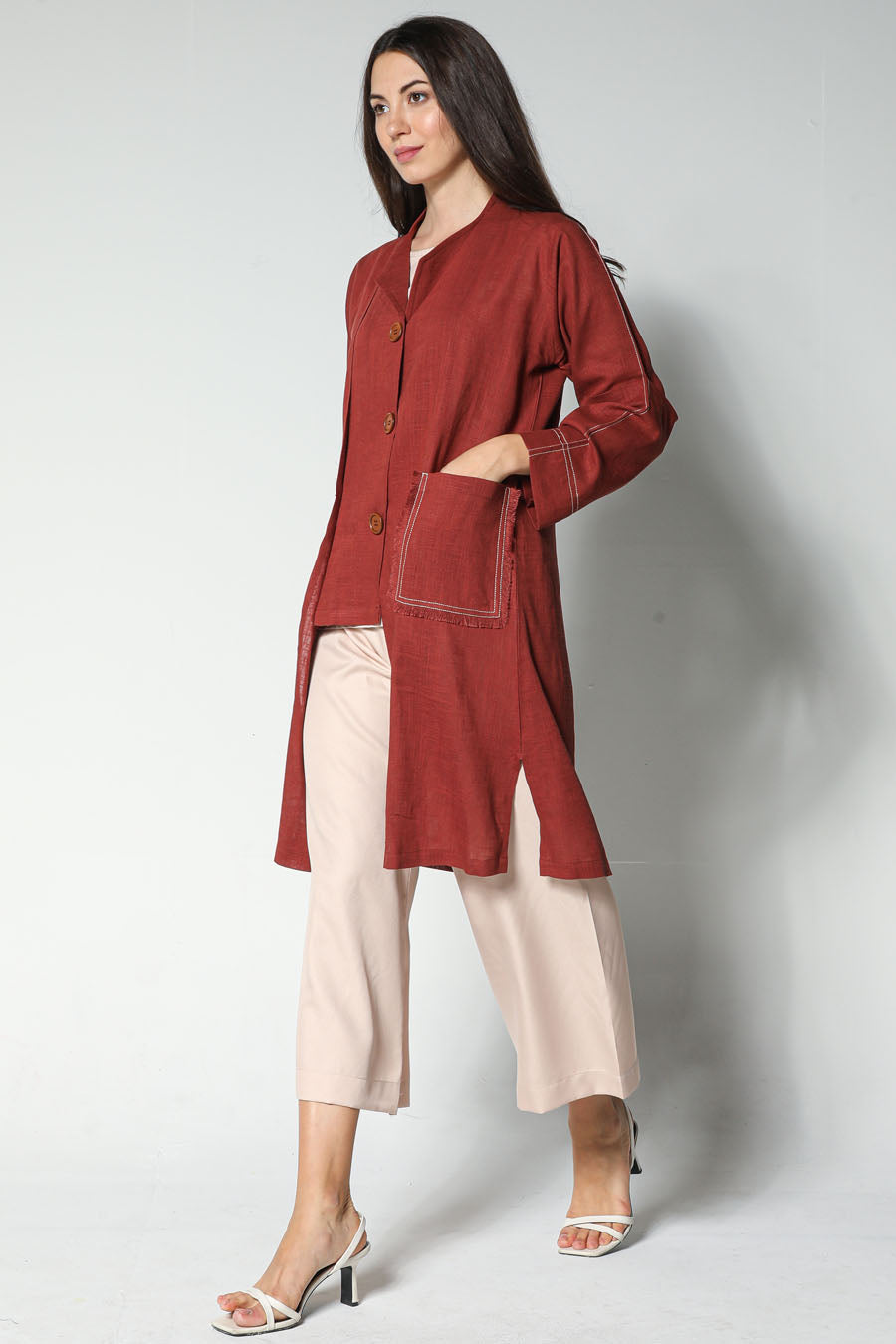 MOiSTREET Maroon Linen Fabric With Crepe Top And Pants