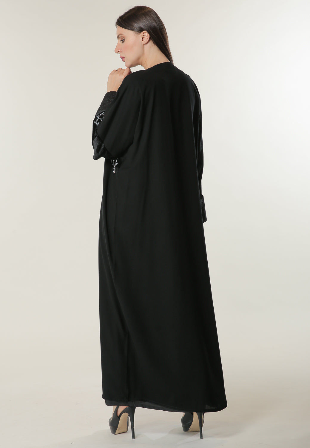 MOiSTREET Embellished Black Abaya with Handwork
