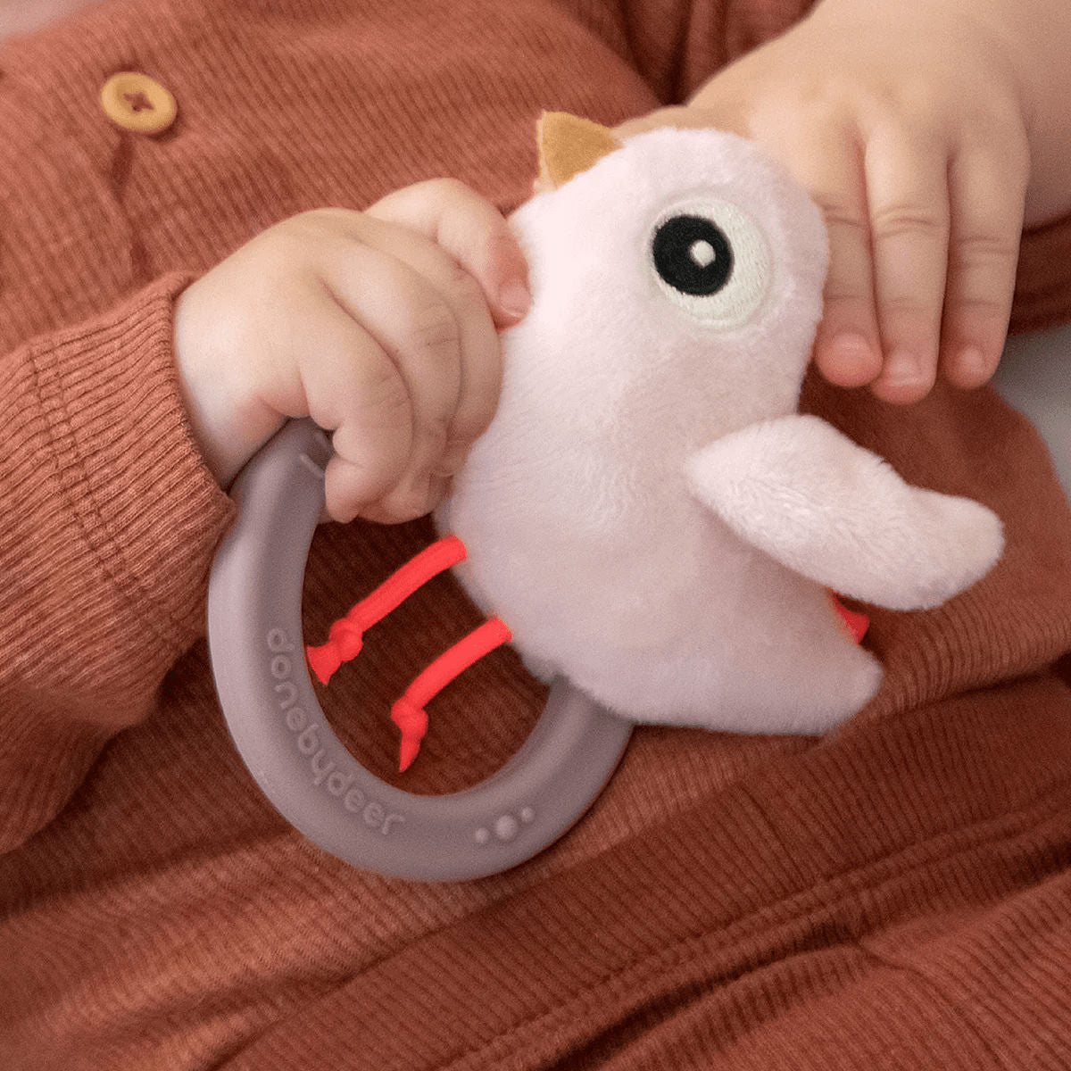 Done By Deer Sensory Rattle W/Teether Birdee Powder