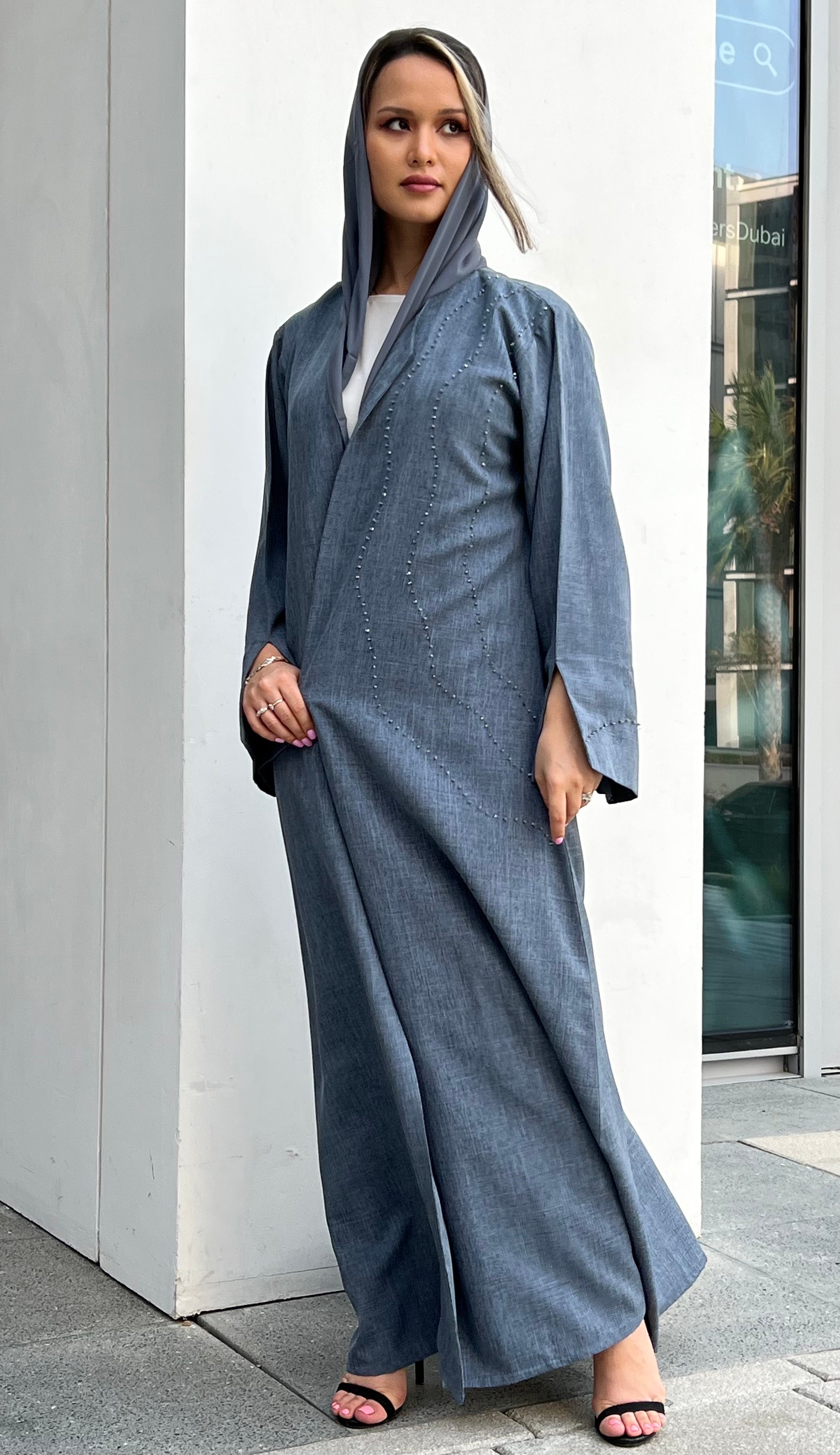 MOiSTREET Light Slate Grey Mélange Embroidery Abaya