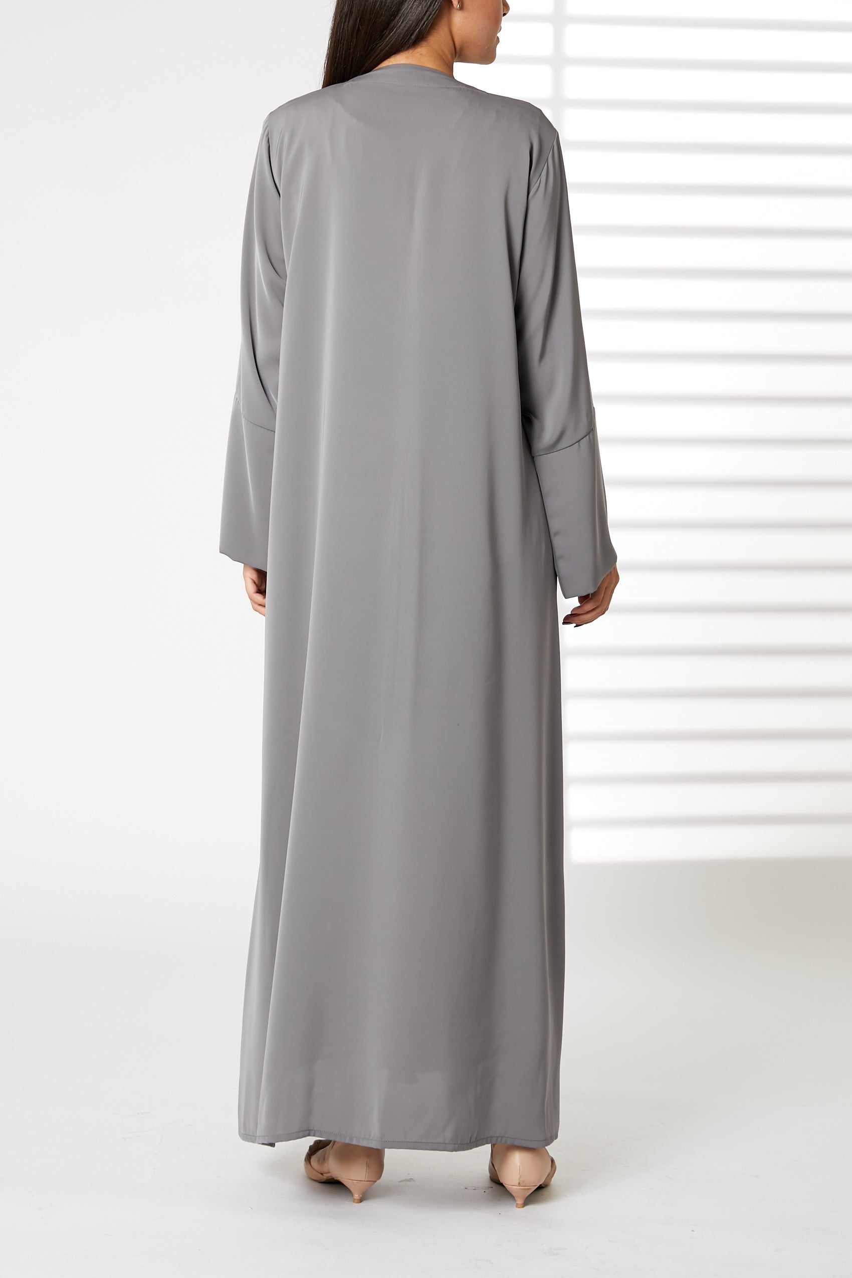 MOiSTREET Grey Nida Open Front Embroidered Abaya