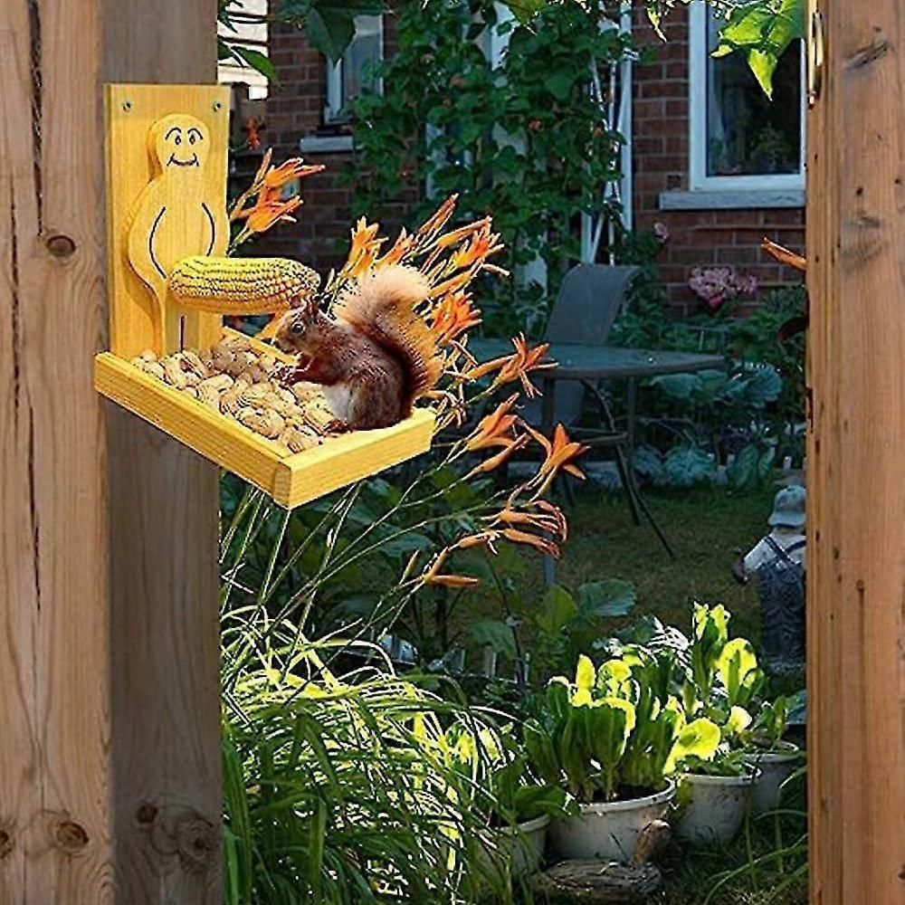 Proud Man Squirrel Feeder, Funny Proud Man Squirrel Feeder Wild Bird Feeders Wooden Decoration Squirrel Feeder Bird Lovers Gifts