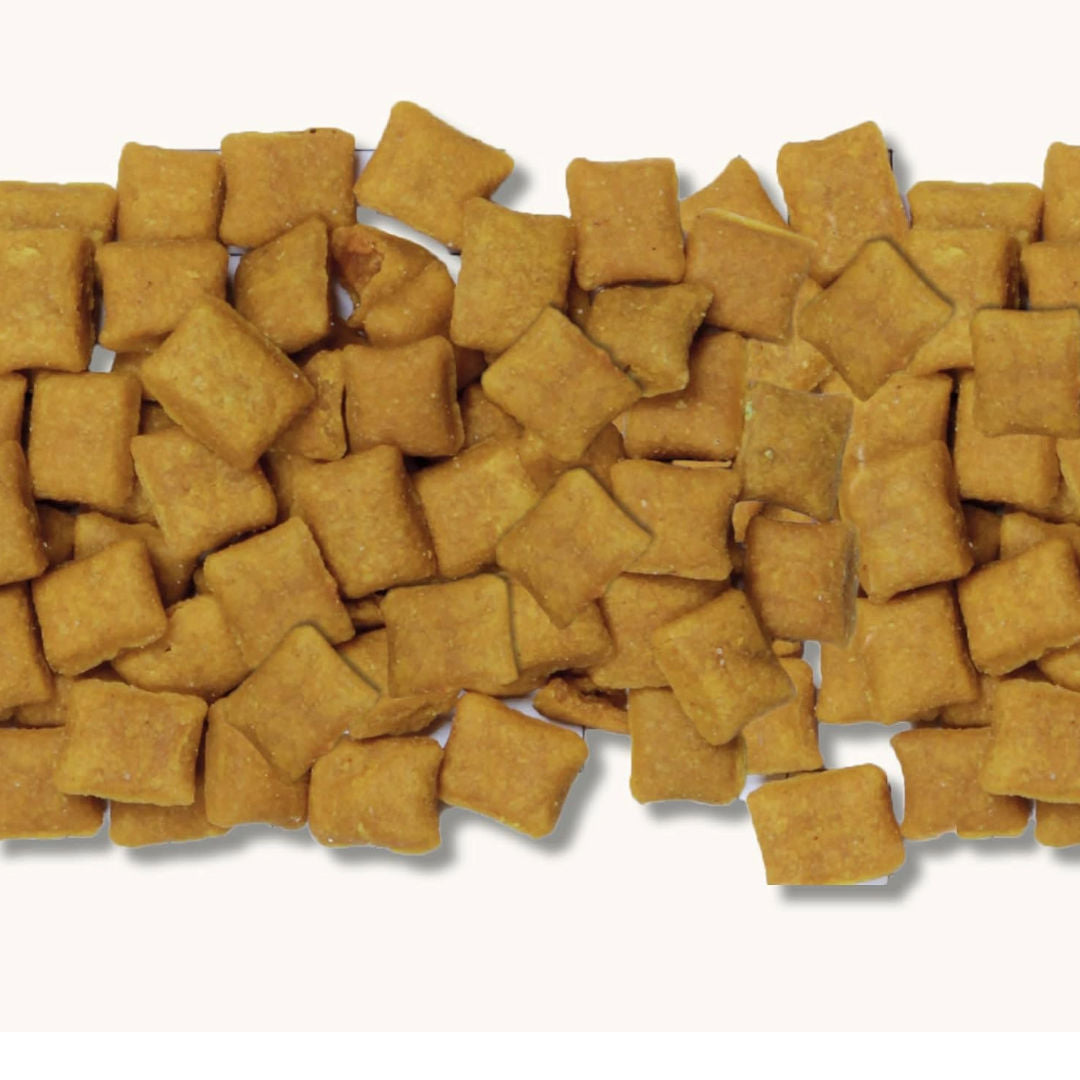 Beaphar Vit-Bits Multi-Vitamin Cat Treats with Taurine, 35gm