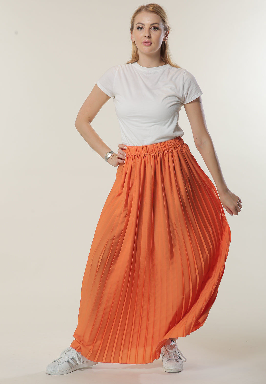 MOiSTREET Orange Pleated Skirt