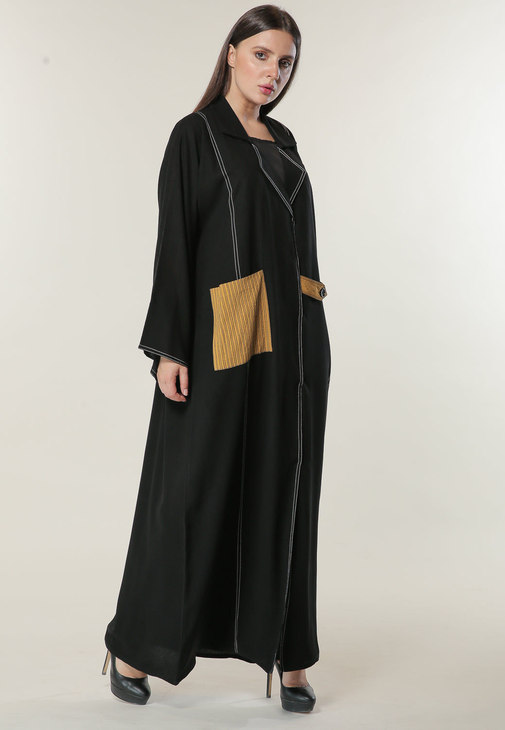 MOiSTREET Black Casual Abaya
