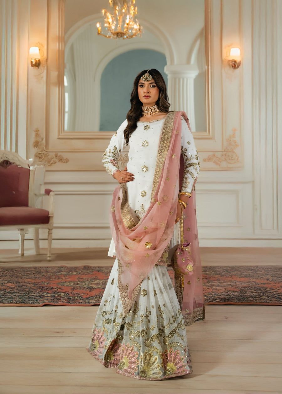 Fab Zone Heavy Embroidery Work With Dupatta And Top Plazzo Designer Party Wear Look