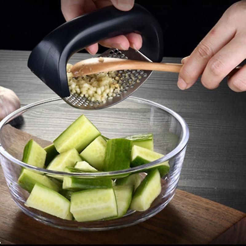 Garlic Press Stainless Steel with Ergonomic Handle - Easy to Clean, Fits Large Garlic Cloves, Dishwasher Safe, Durable Kitchen Tool