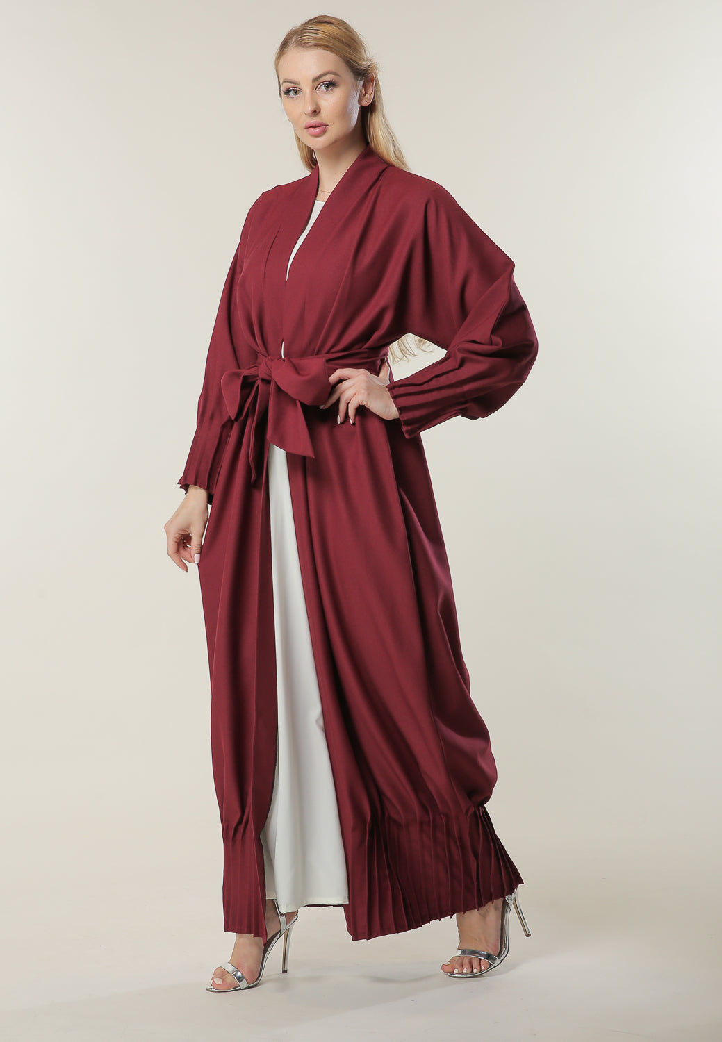 MOiSTREET Maroon Abaya with Pleated hem and sleeves