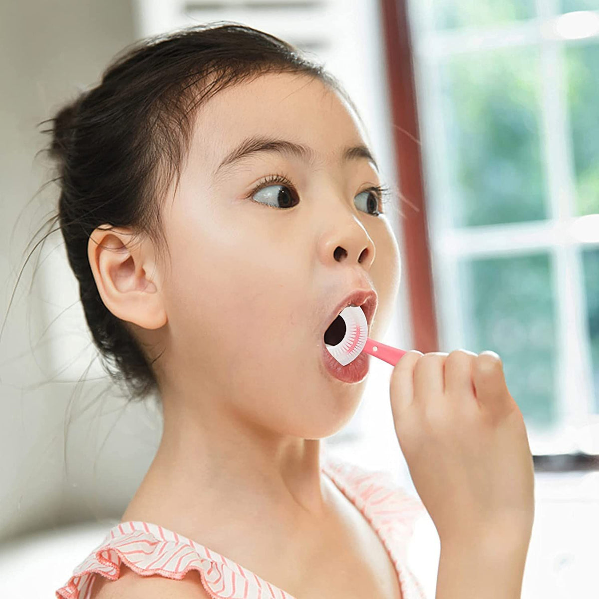 2pcs Kids U Shaped Toothbrush 360 Degree Children Toothbrush Silicone Brush Head Oral Cleaning