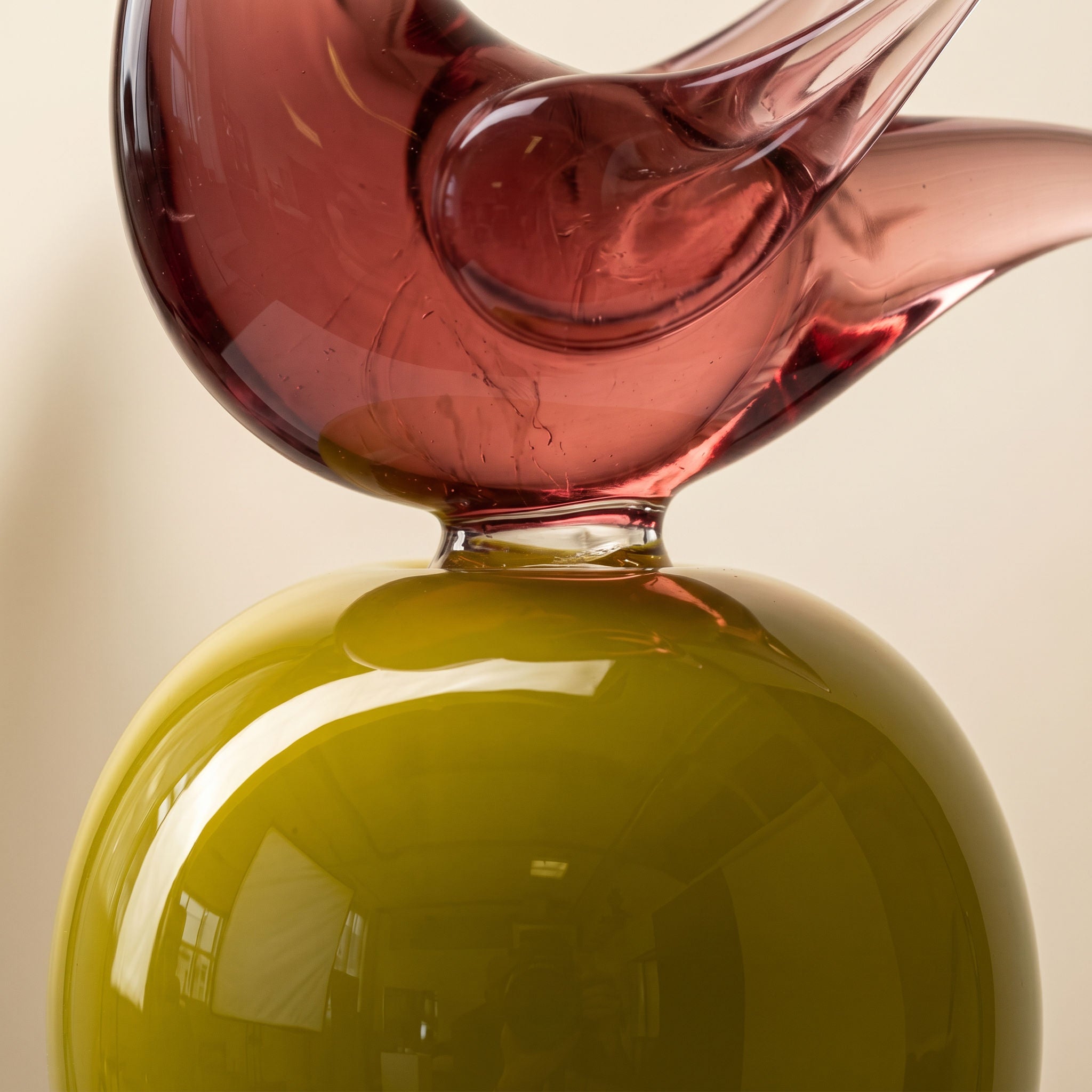 Tati deco Glass bird on golden apples