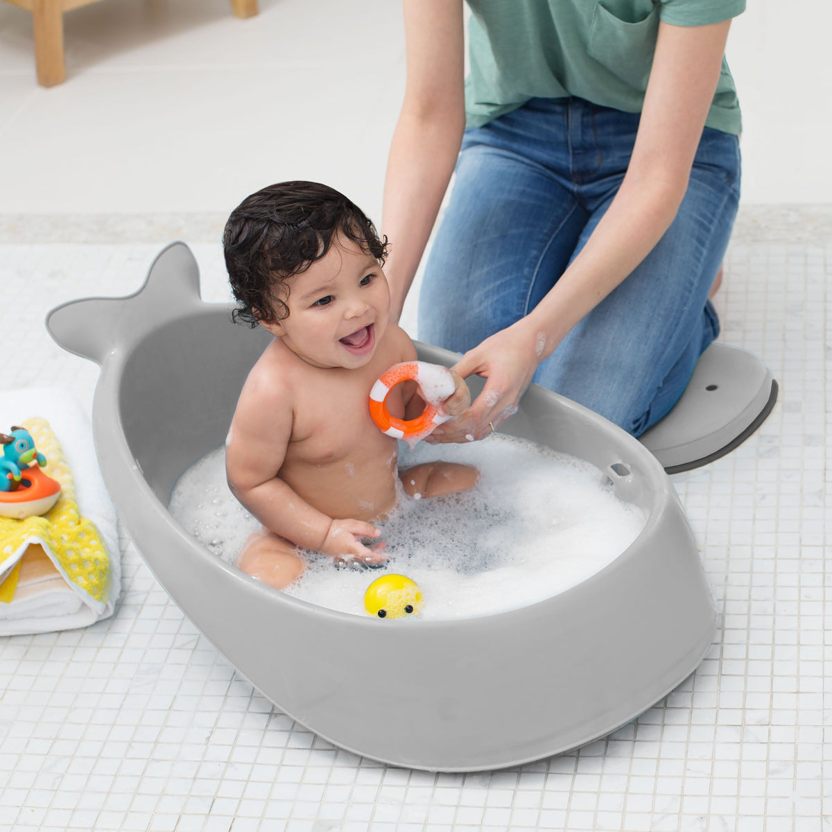 Skip Hop Moby Smart Sling 3-Stage Baby Bath Tub – Grey