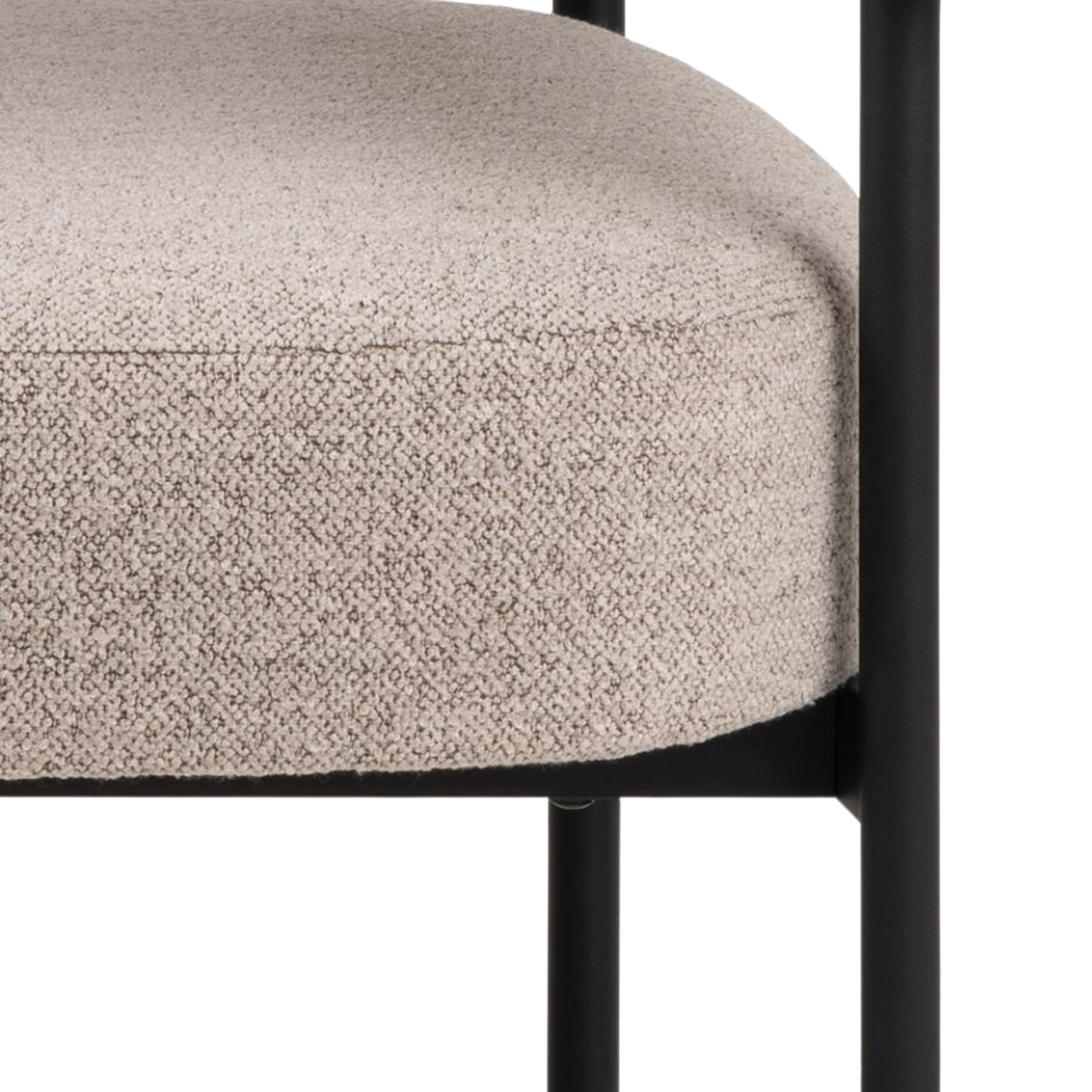 Oakfield Lounge Chair