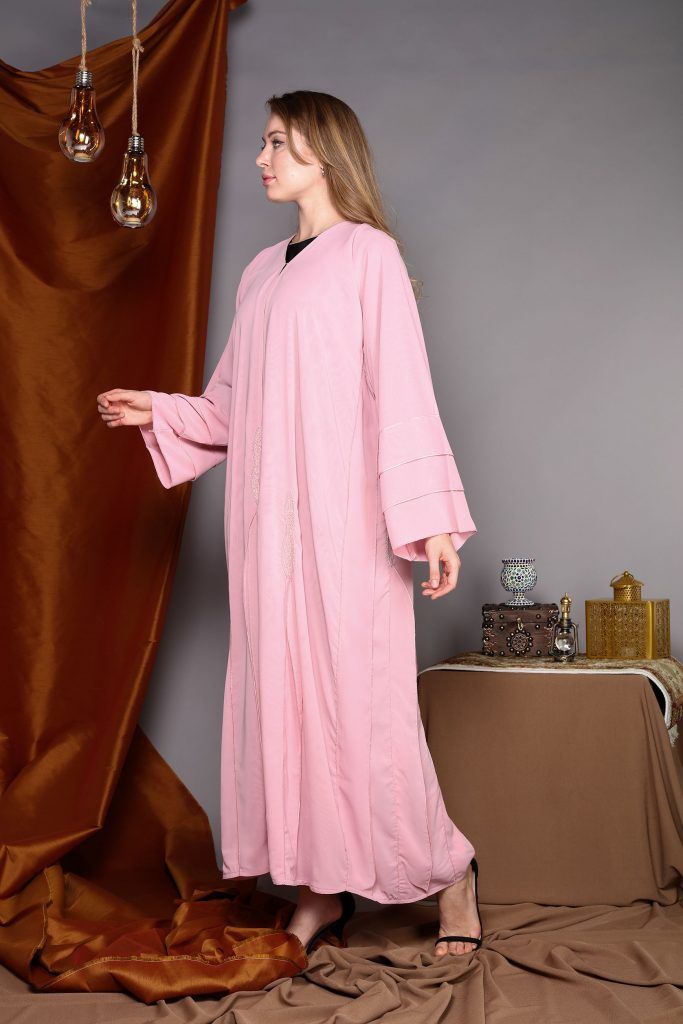 MOiSTREET Pink Flared Embroidery Abaya