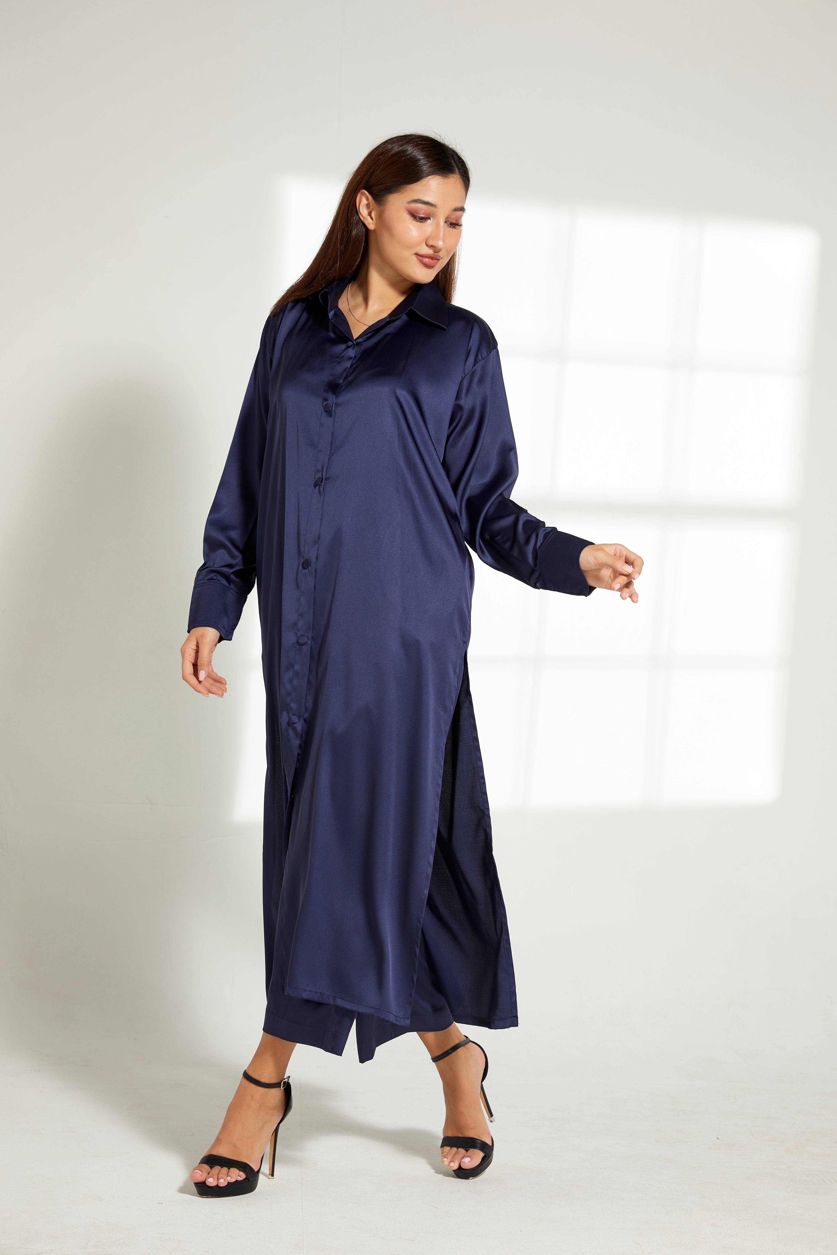 MOiSTREET Navy Silk Fabric  Top and Pants Set
