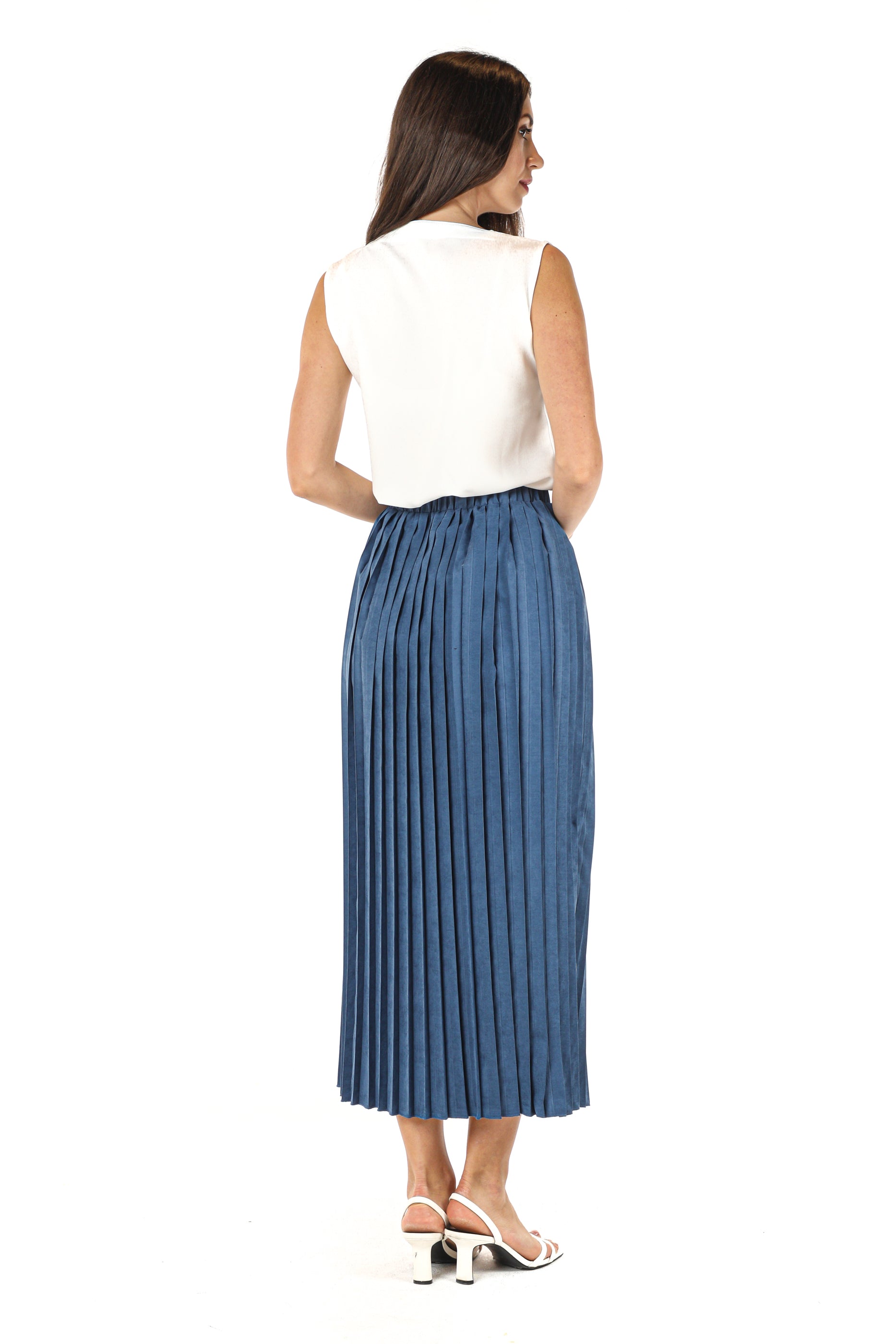 MOiSTREET Navy Shamua Pleated Skirt