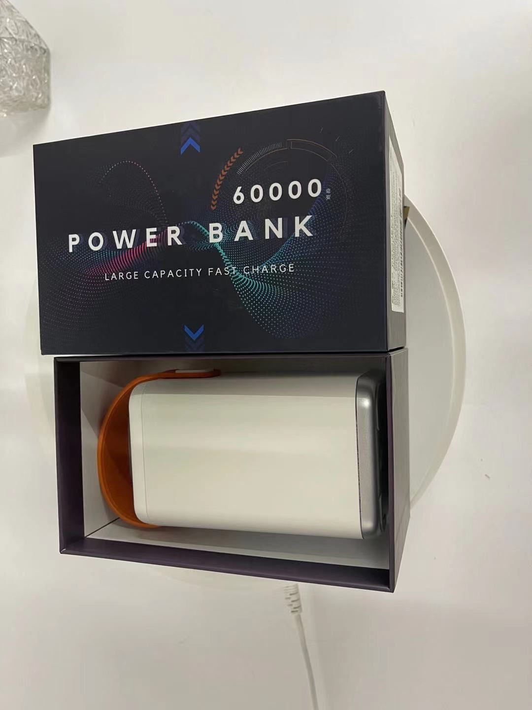 Power Bank Fast Charger 60000mah Power Station Outdoor Mobile 36W Energy Storage Power Supply