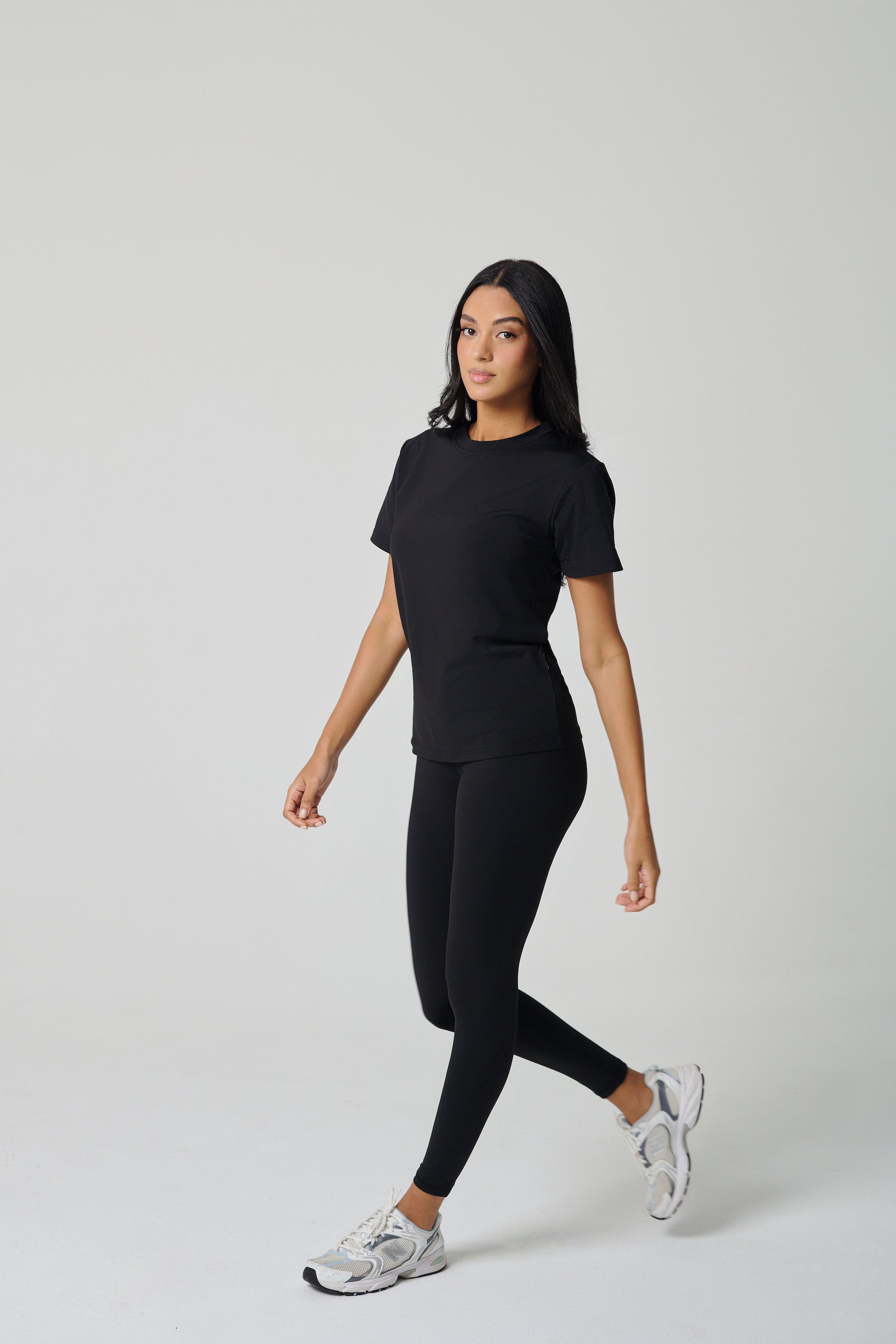MULU Classic Women's T-shirt - Black