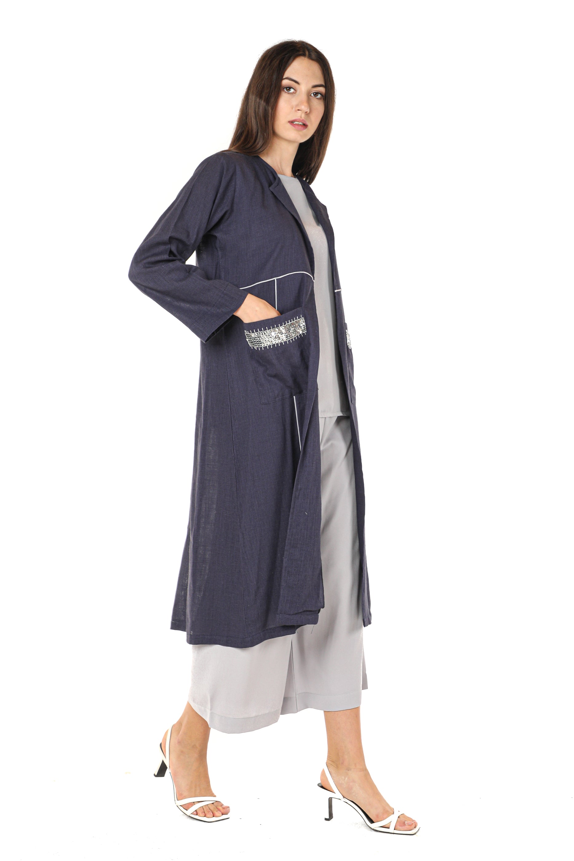 MOiSTREET Navy Linen Embellished Pockets With Pants And  Crepe Top