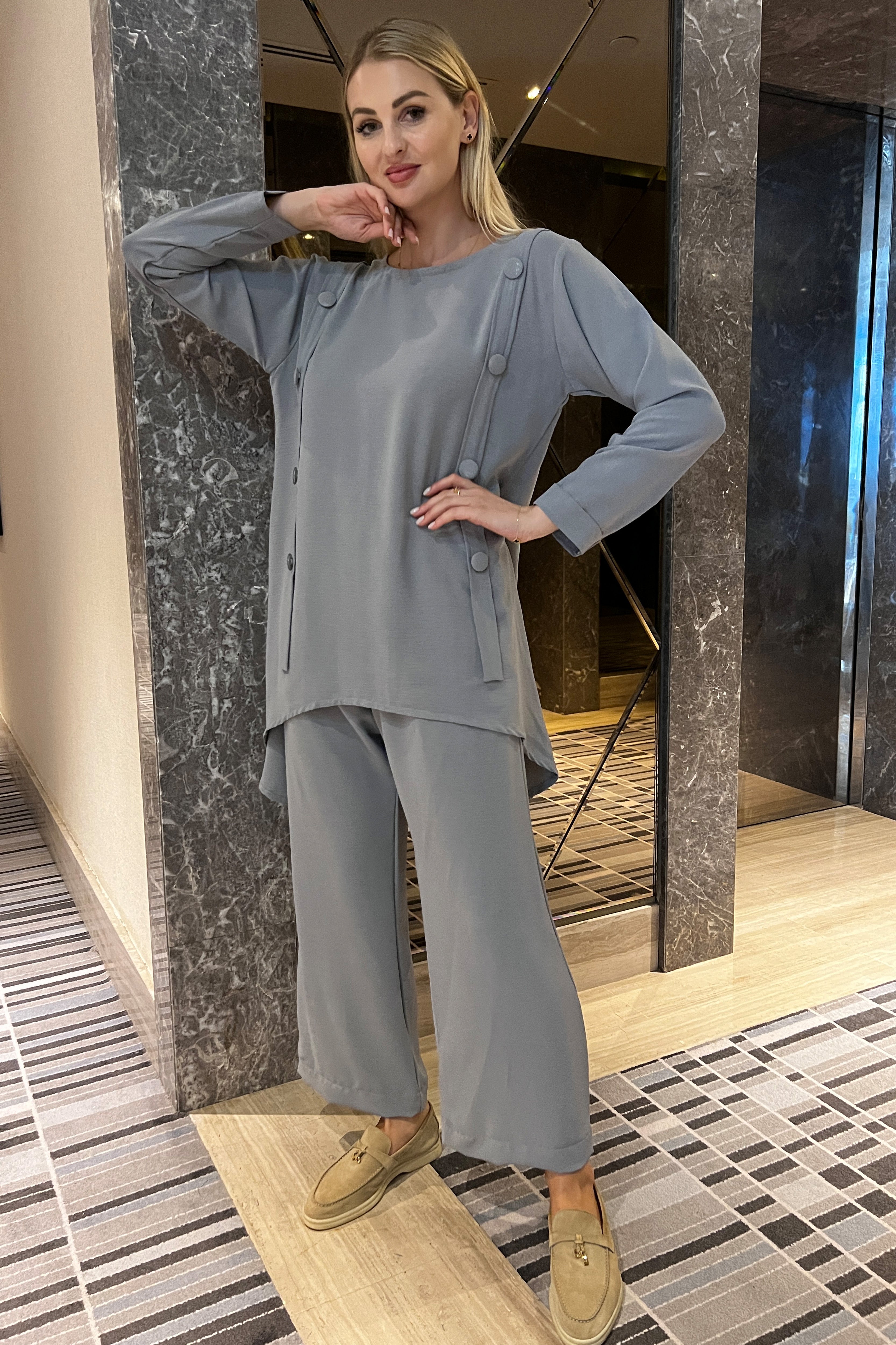 MOiSTREET Grey CEY Fabric Top And Pants Set