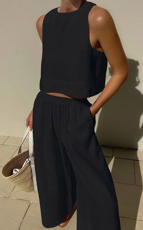 Women's Plus-Size Sleeveless Shirt & Loose Long Pants Set