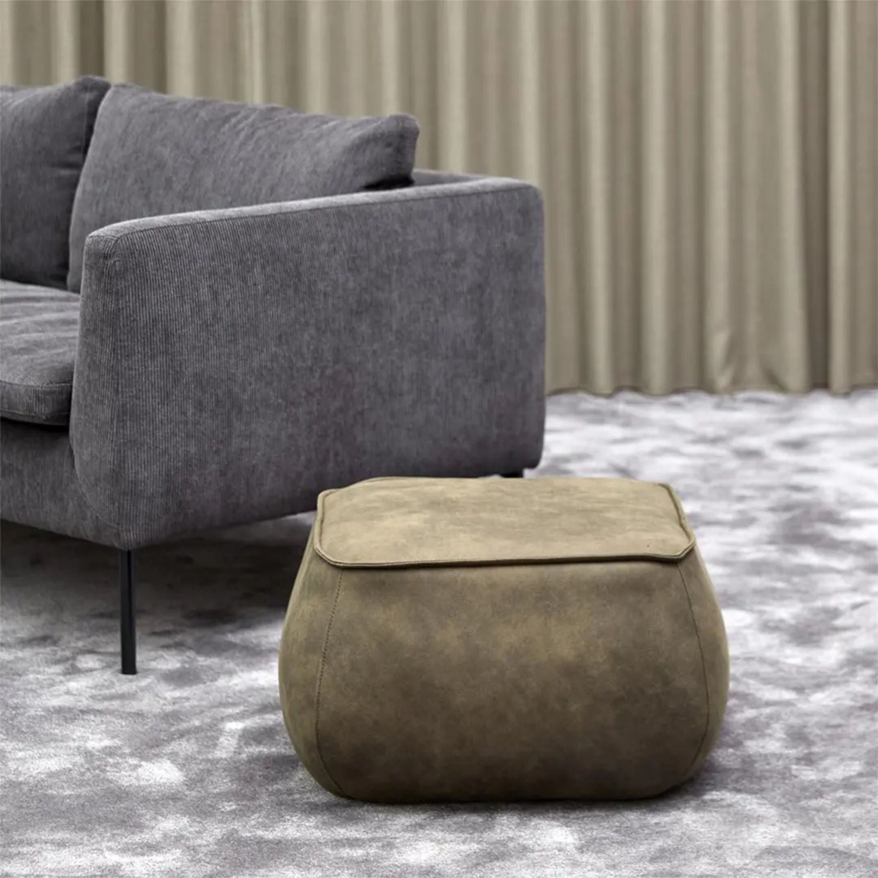 Cervo Pouffe