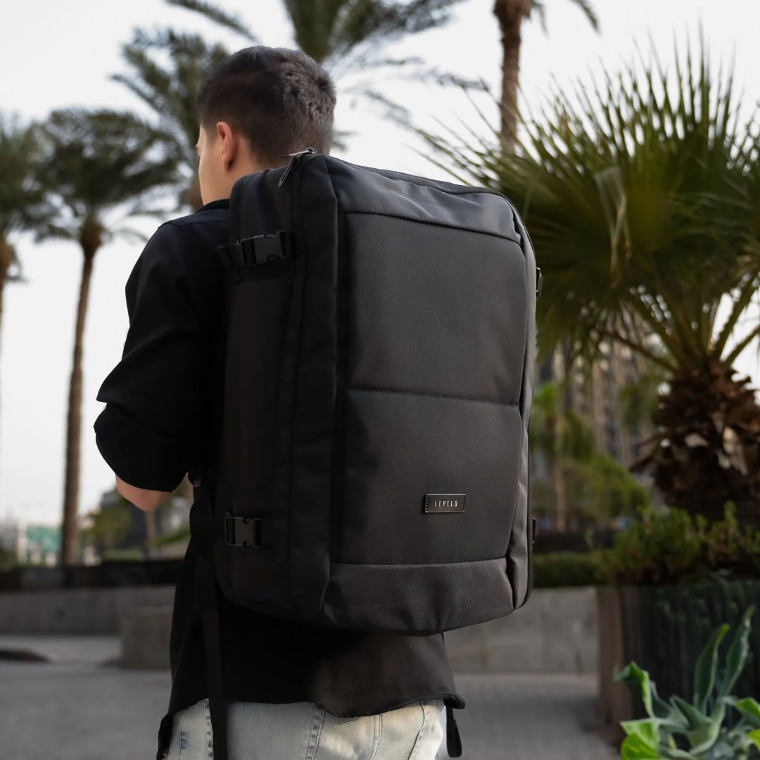 Levelo Aeropact Vacuum Travel Backpack