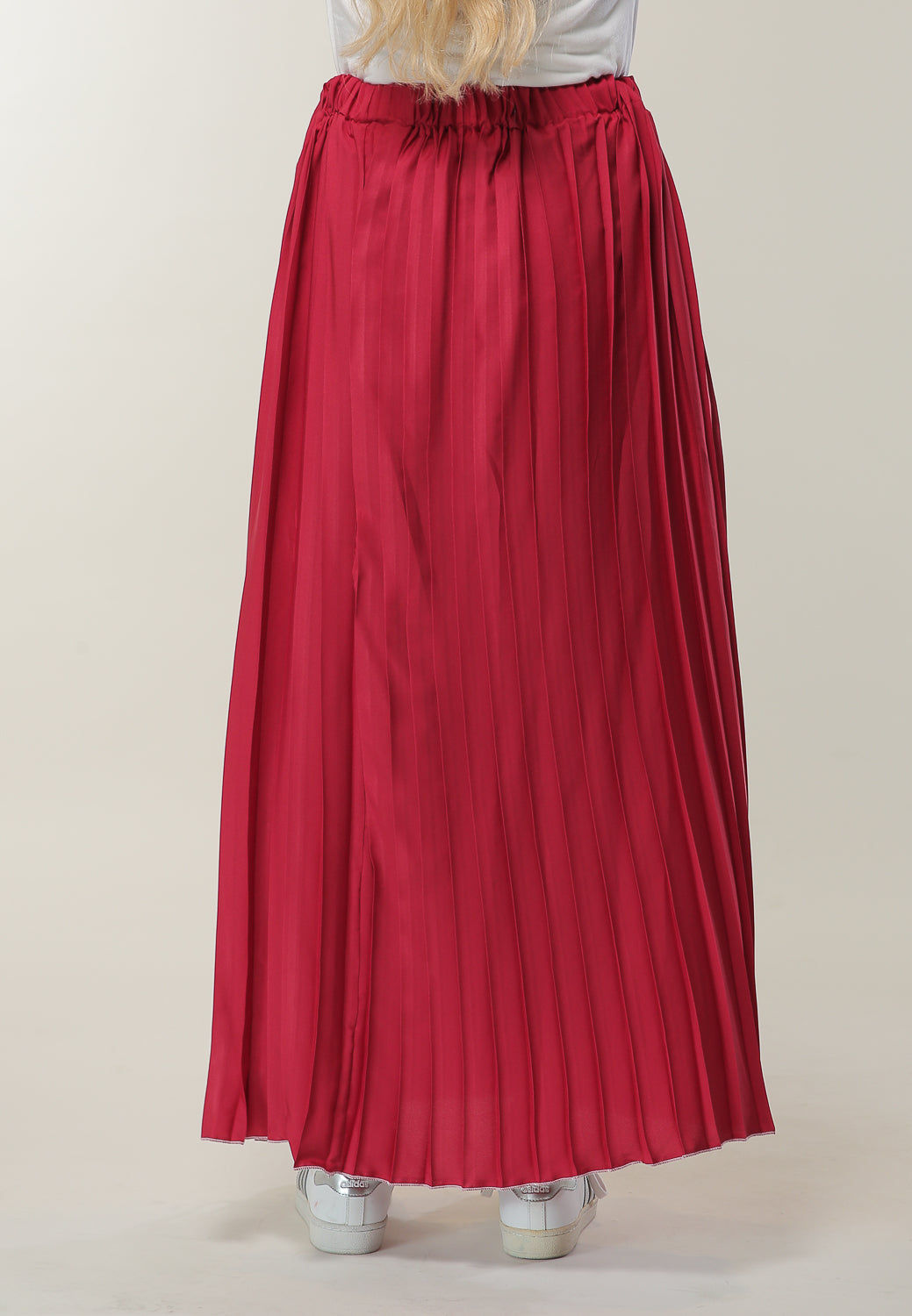 MOiSTREET Red Skirt
