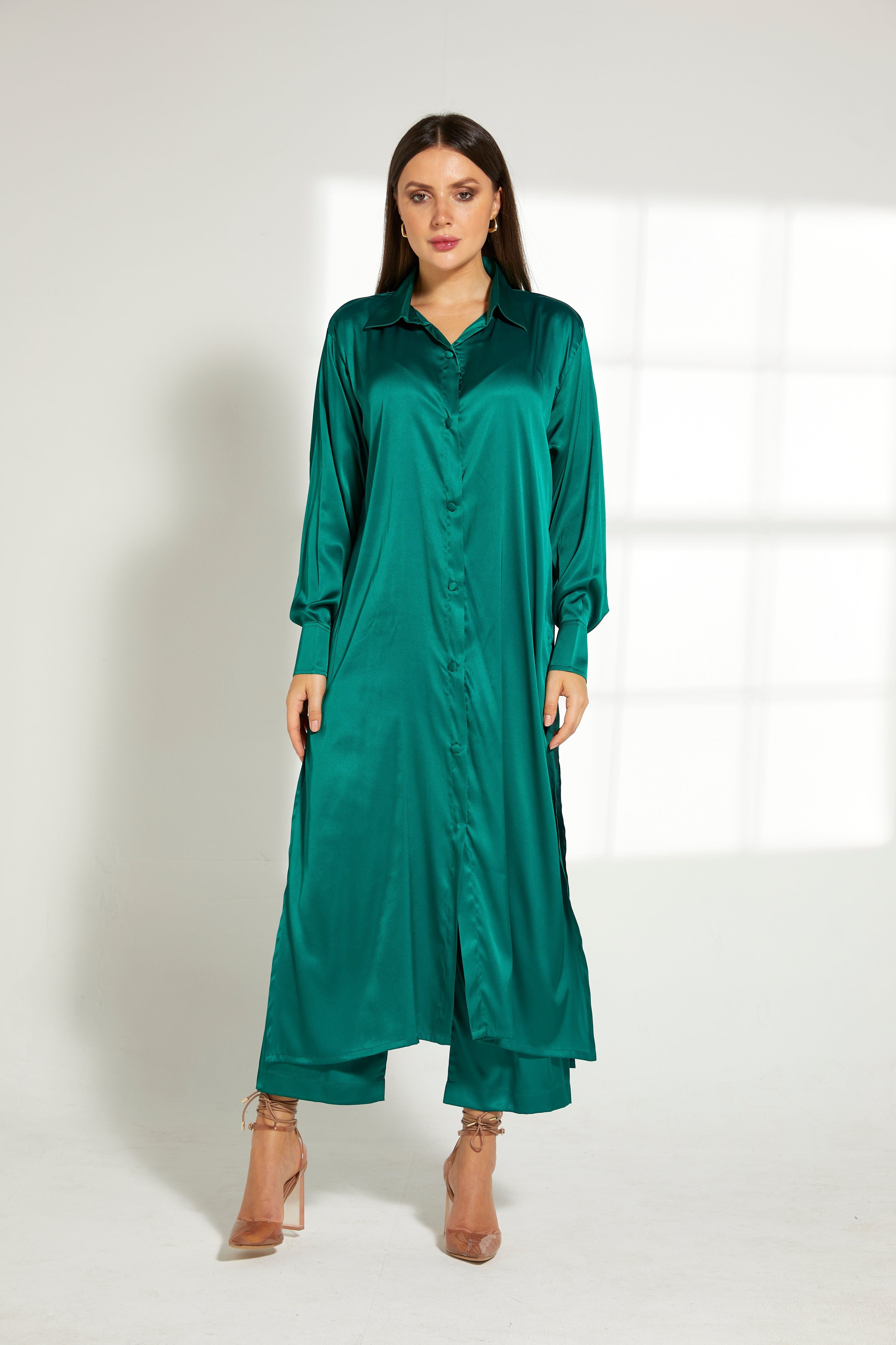 MOiSTREET Green Silk Fabric Top and Pants Set