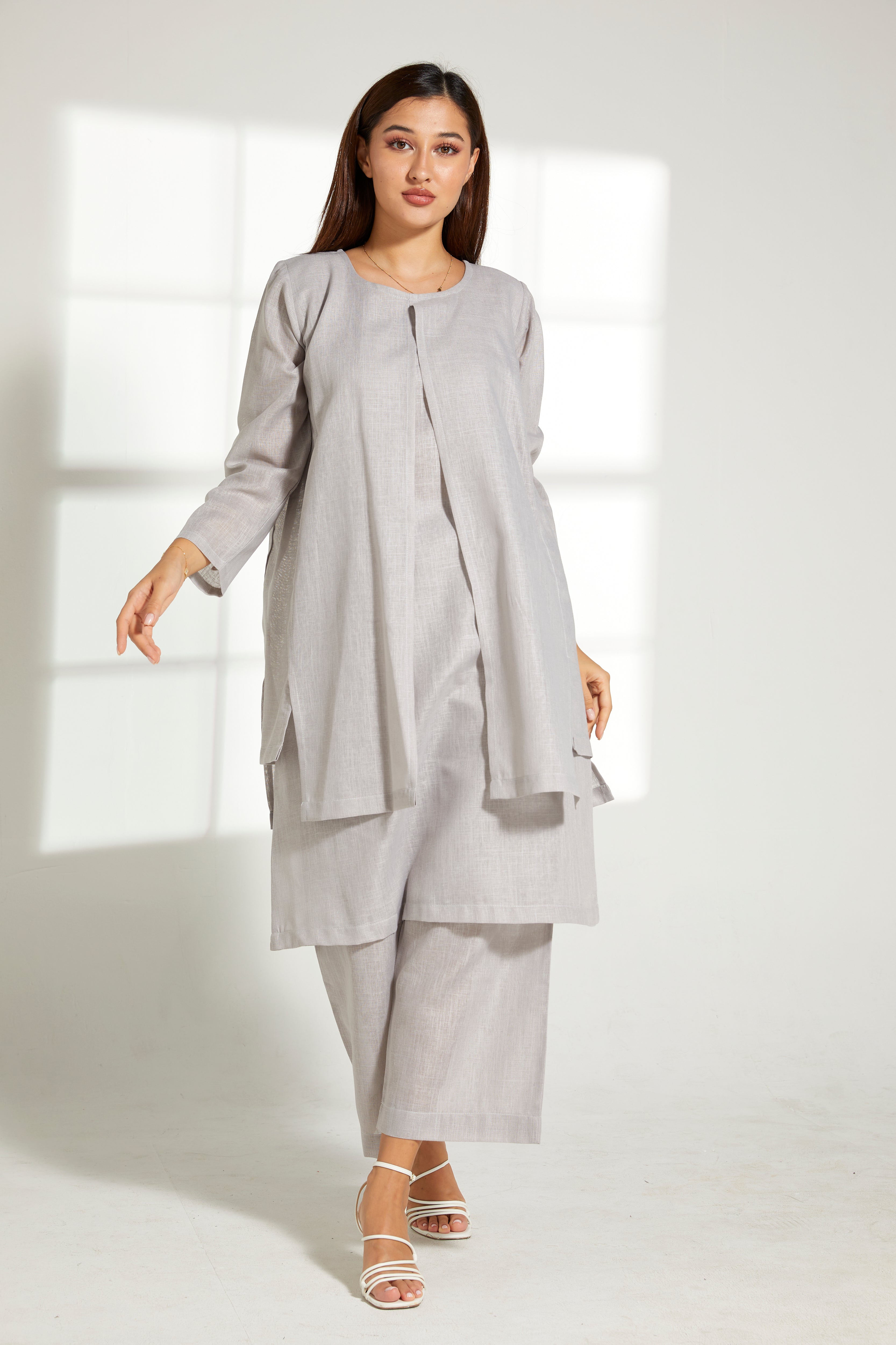 MOiSTREET Grey Linen Fabric Top and Pants Set
