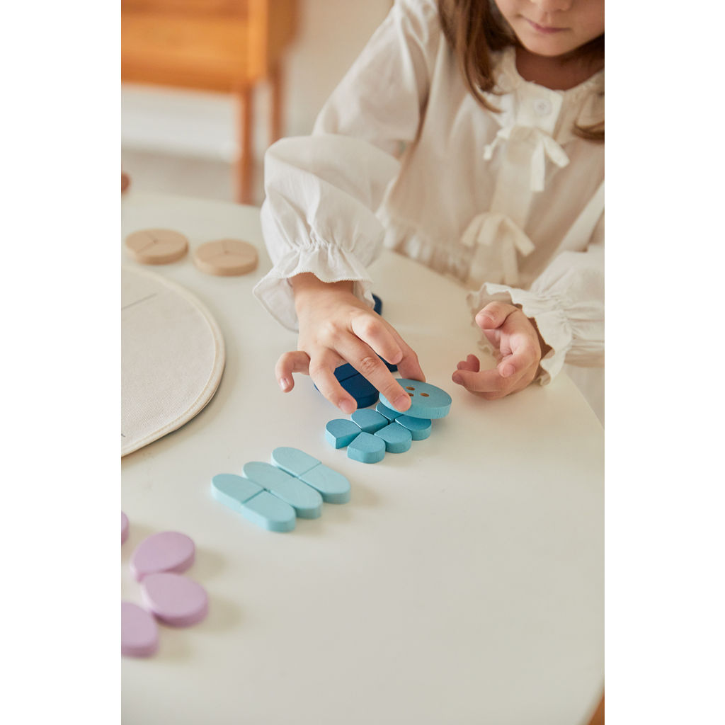 PlanToys ماندالا — مجموعة بناء أنماط خشبية