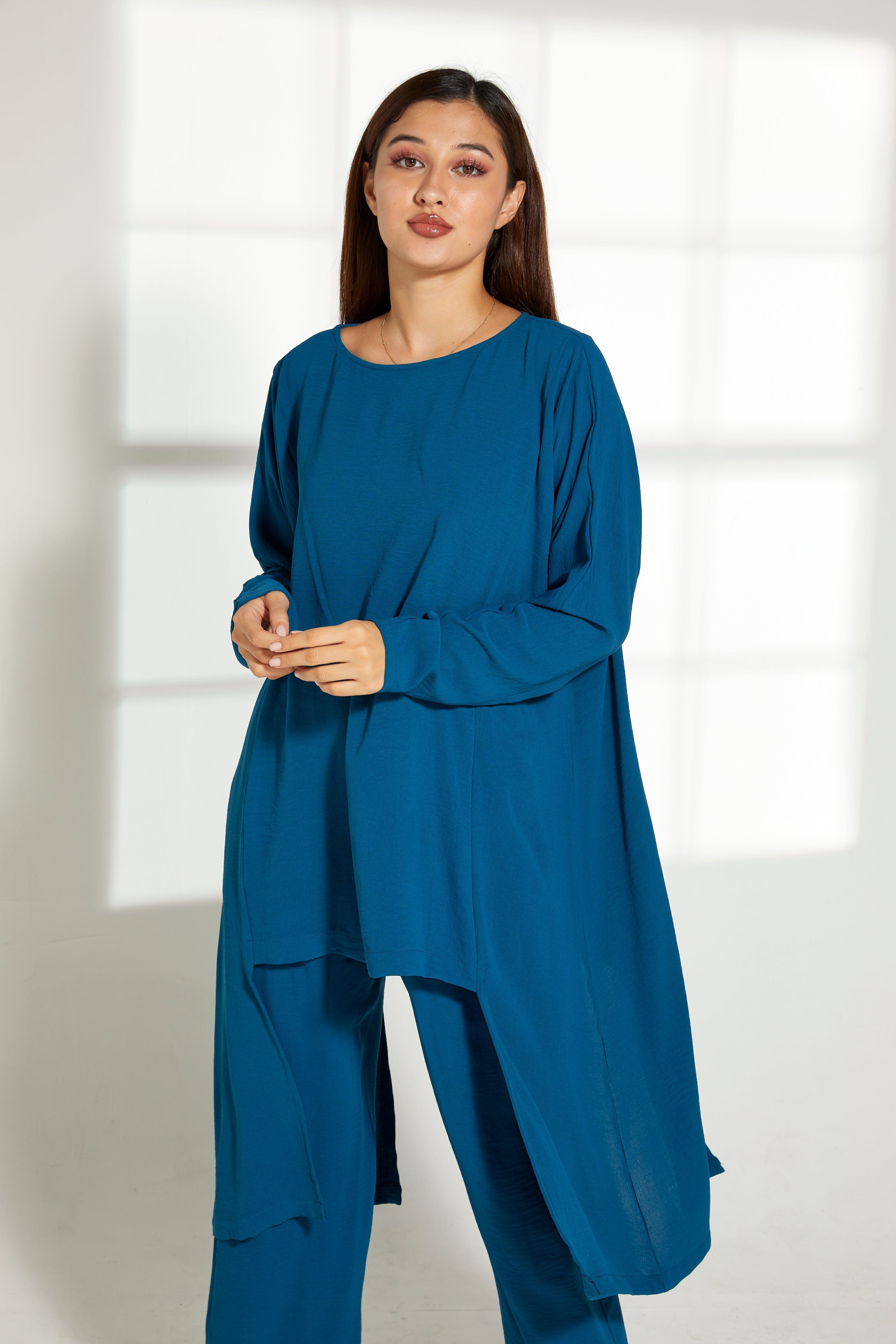 MOiSTREET Blue CEY Fabric Top And Pants Set