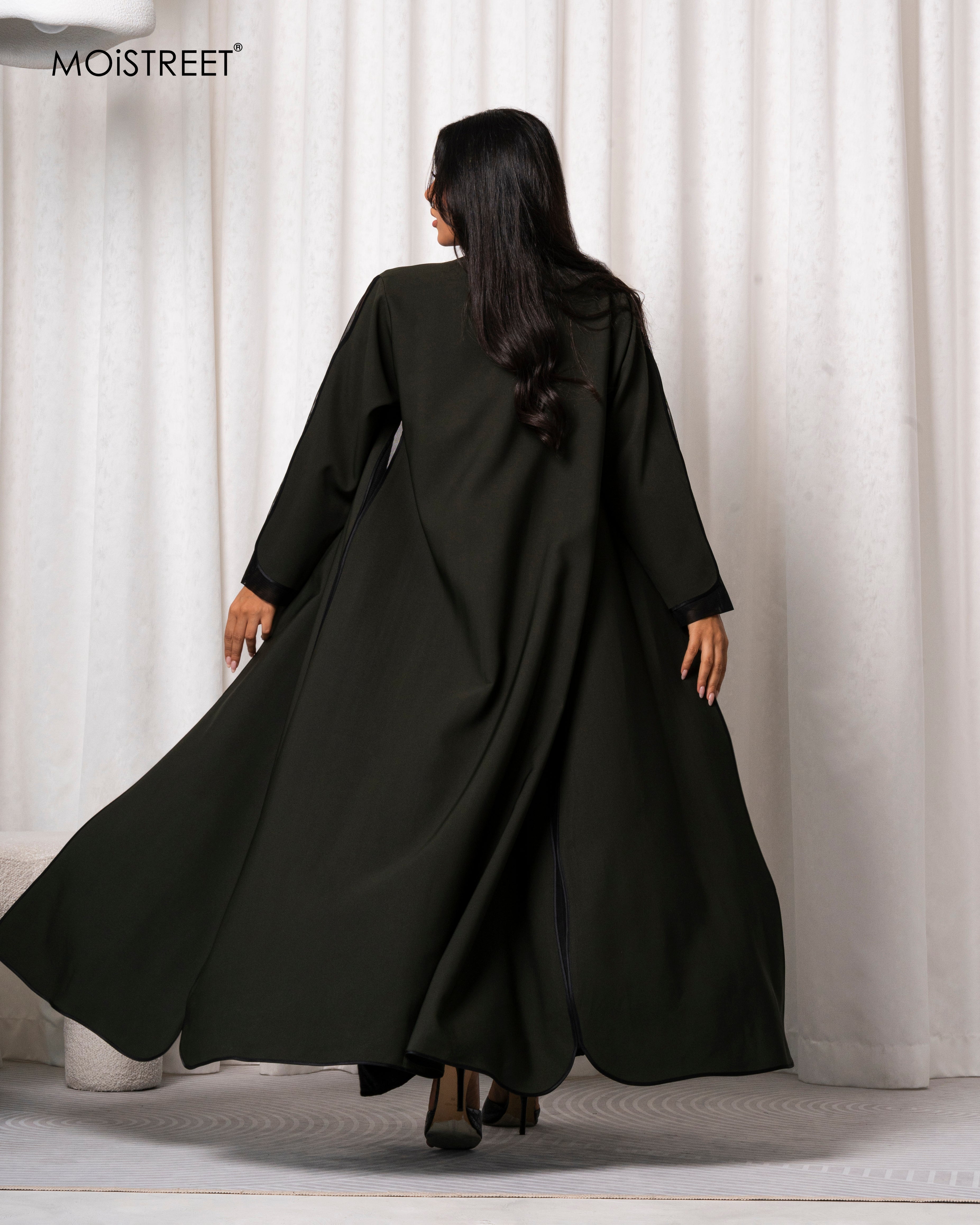 MOiSTREET Handmade Barbie Crepe Abaya