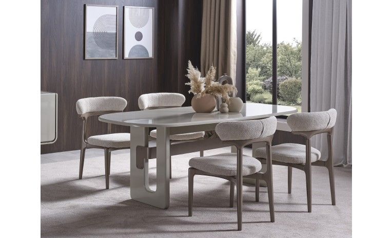 Hermes Dining Room Set