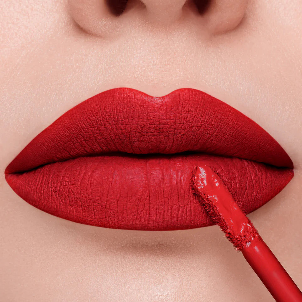 Stay On Me Long-Lasting Liquid Lisptick