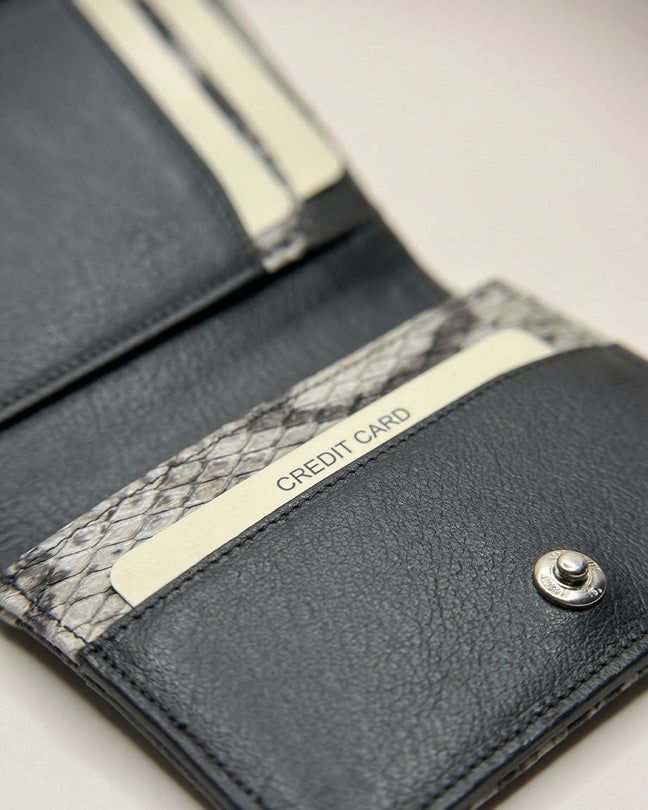 CLAREA Signature Fold Wallet 11x9 cm