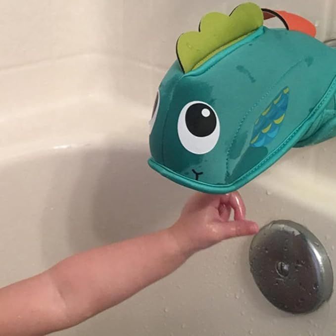 Bath Spout Cover Bathtub Faucet Protector Fish-Shaped Faucet Bath Accessory for Baby