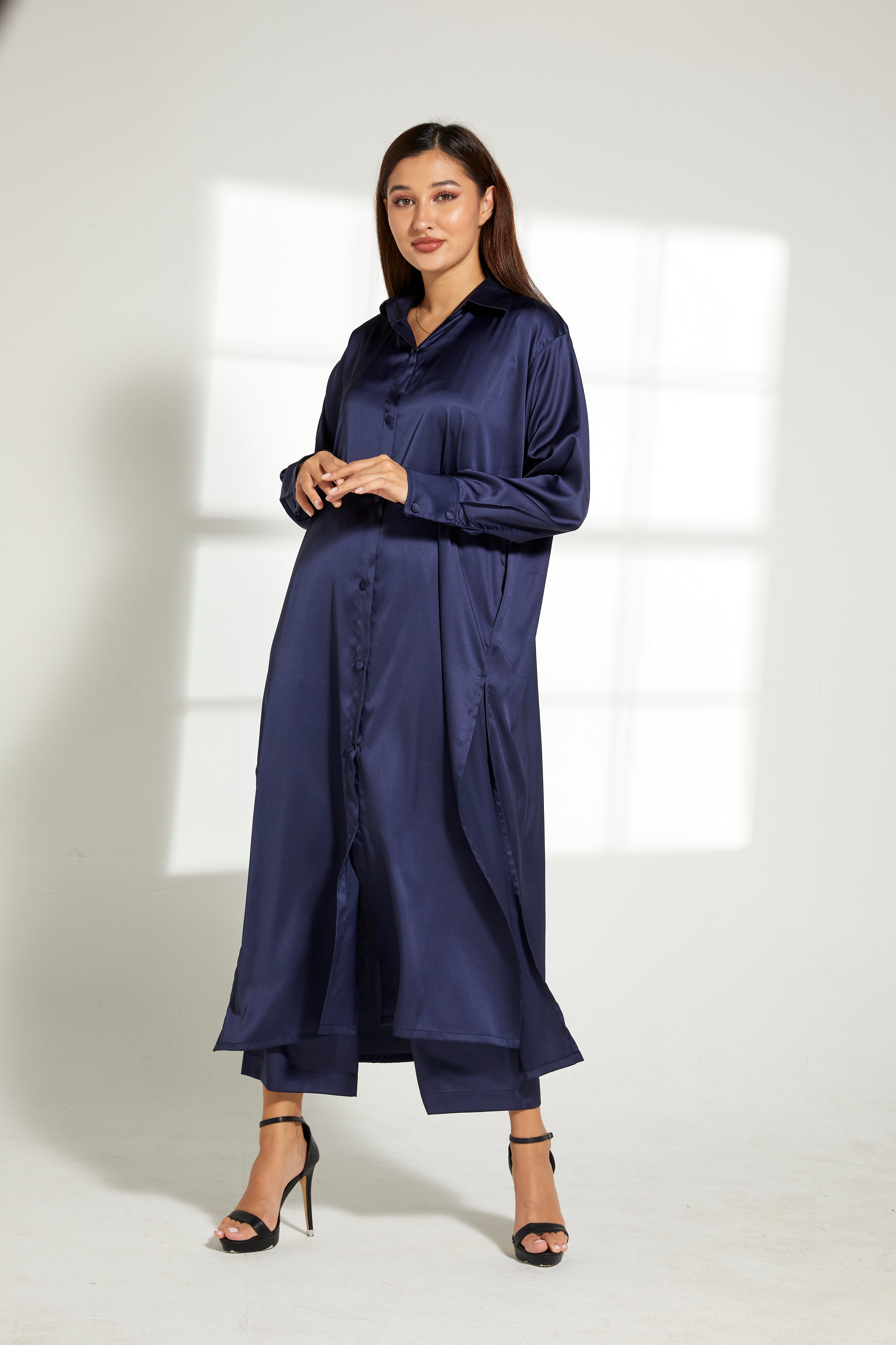MOiSTREET Navy Silk Fabric  Top and Pants Set