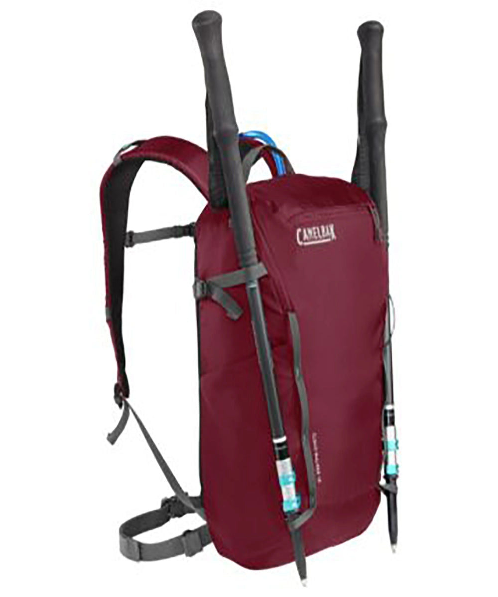 Camelbak Cloudwalker™ 18 Hydration Pack – 85 oz Water Reservoir, Cabernet