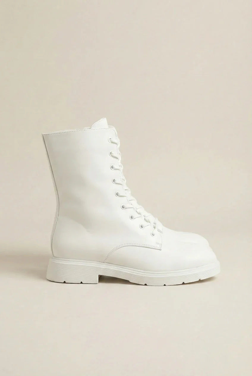 Stuart Weitzman MCKENZEE BOOTIE