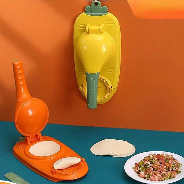 Manual Plastic Dough Wrapper - Easy-to-Use Handheld Dough Rolling and Wrapping Tool